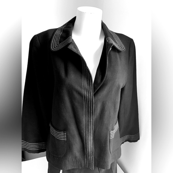 Zara black blazer jacket collared 3/4 sleeves two pockets stich accent US 10 - Picture 1 of 16
